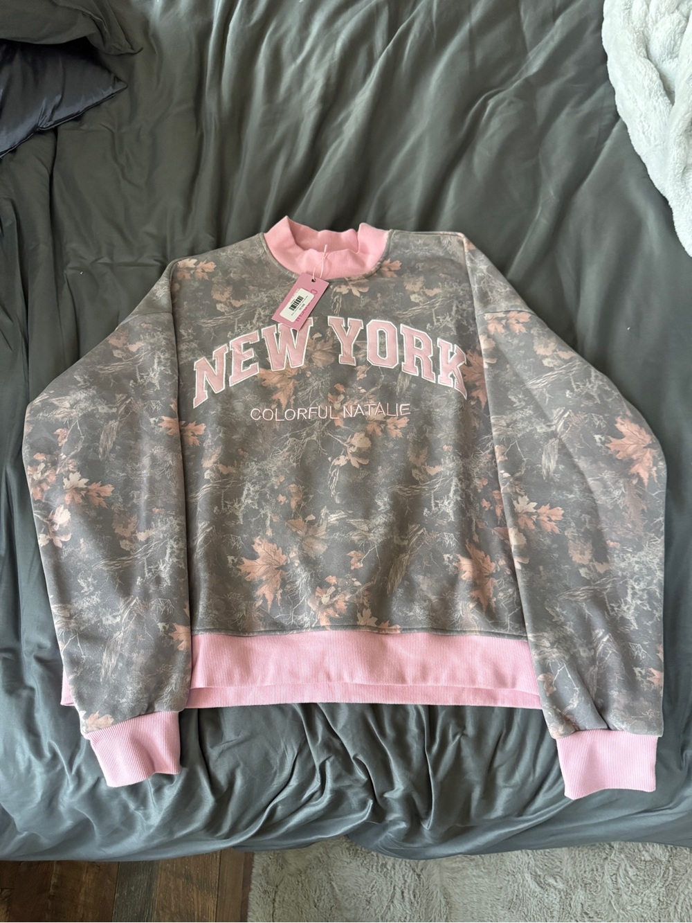 New York Floral Pullover Sweatshirt - Pink & Gray